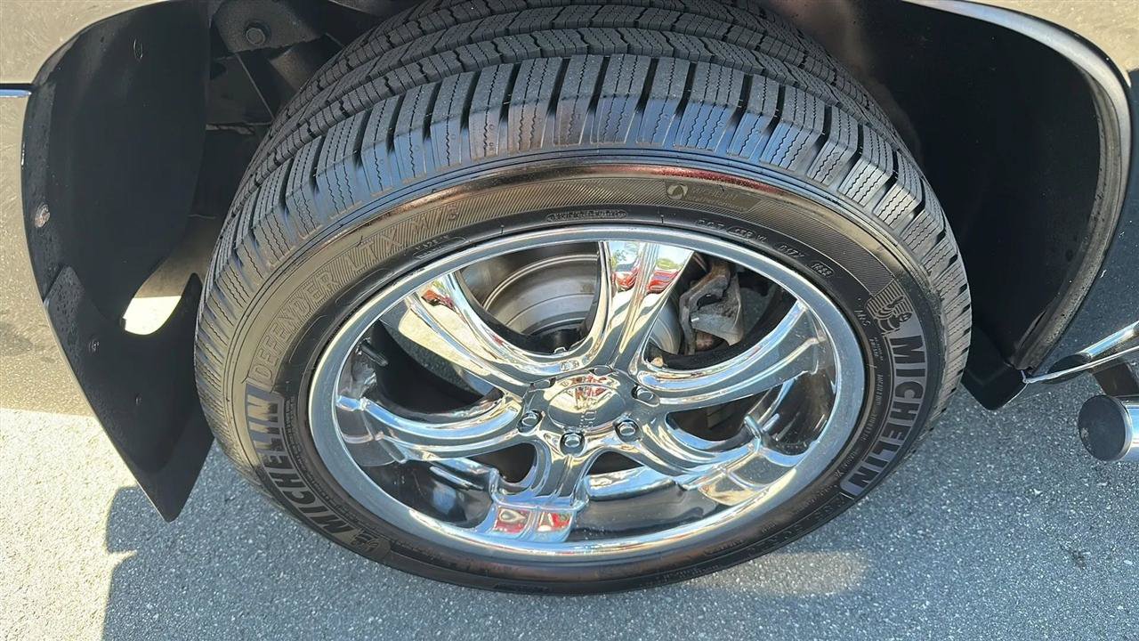 Used 2007 Chevrolet TrailBlazer SS AWD/4WD image 16