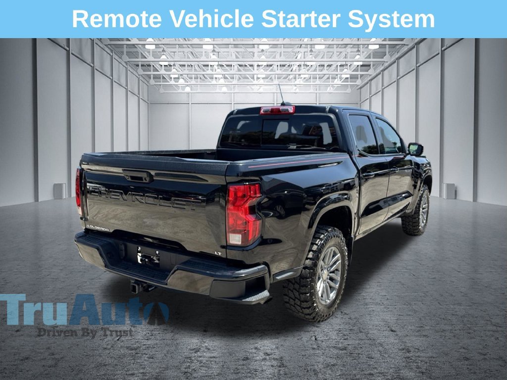 Used 2024 Chevrolet Colorado LT w/ LT Convenience Package II RWD image 8