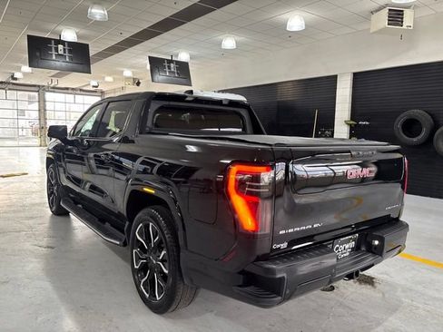 Used 2026 GMC Sierra EV Denali AWD/4WD image 3