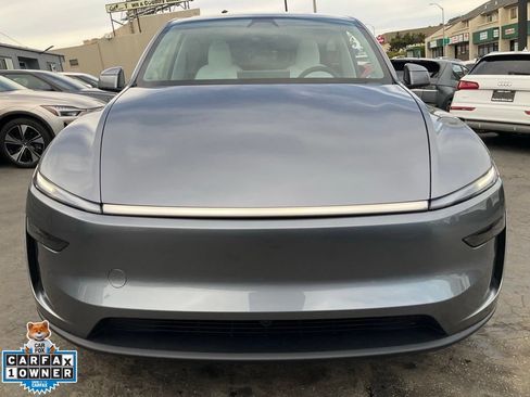 Used 2026 Tesla Model Y Long Range AWD/4WD image 2