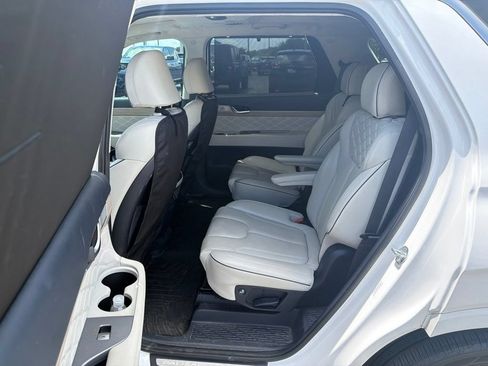 Used 2022 Hyundai Palisade Calligraphy w/ Cargo Package AWD/4WD image 7