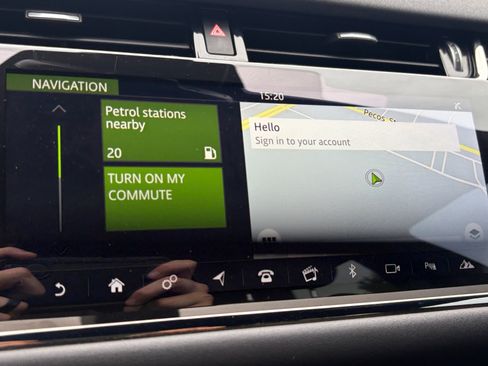 Used 2020 Land Rover Range Rover Evoque R-Dynamic S AWD/4WD image 23