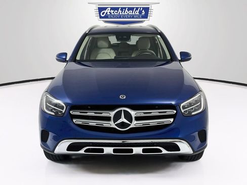 Used 2022 Mercedes-Benz GLC 300 4MATIC image 2