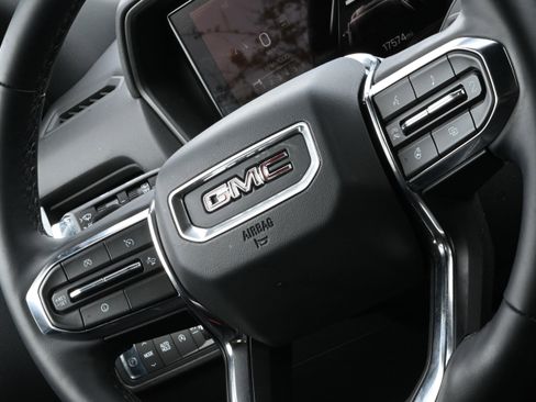 Used 2026 GMC Terrain Elevation w/ Elevation Premium Package image 22