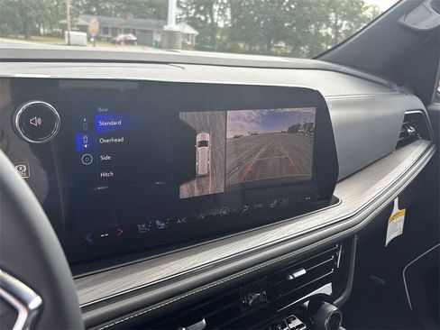 New 2026 Chevrolet Suburban Premier w/ Sun And Tow Package image 24