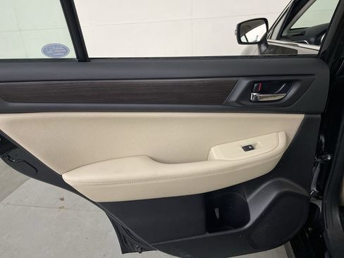 Used 2016 Subaru Legacy 2.5i Limited image 20