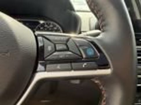 Used 2024 Nissan Altima 2.0 SR image 12