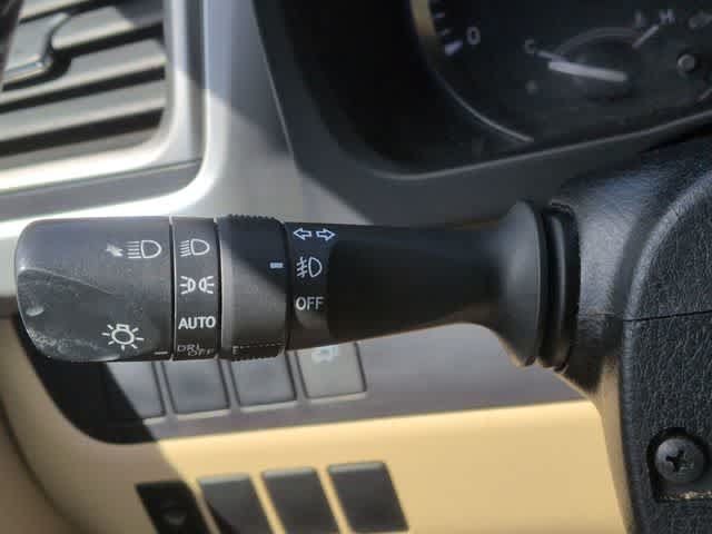 Used 2016 Toyota Highlander XLE AWD/4WD image 29