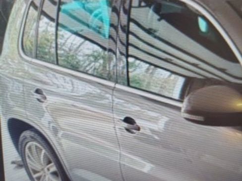 Used 2009 Volkswagen Tiguan SE image 12