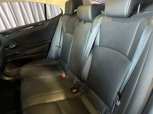 Used 2020 Lexus ES 300h w/ Premium Package FWD image 15