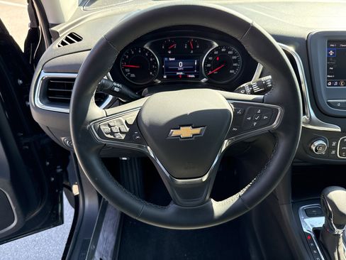Used 2023 Chevrolet Equinox LT image 17