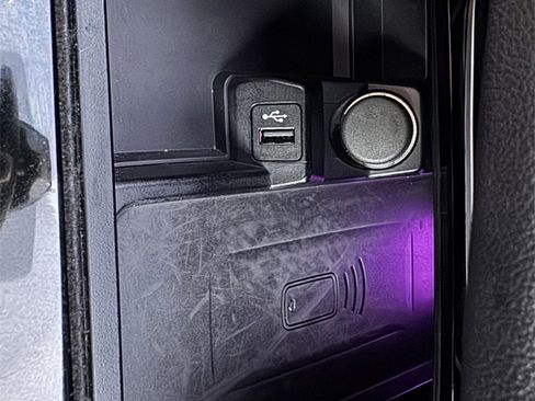 Used 2025 BMW Z4 sDrive30i image 24