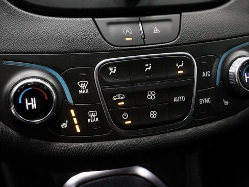 Used 2024 Chevrolet Malibu LT image 30