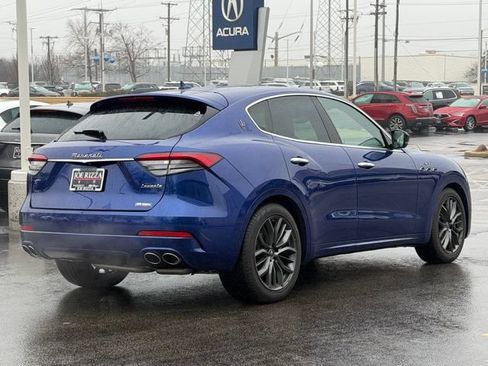 Used 2024 Maserati Levante GT Ultima AWD/4WD image 7