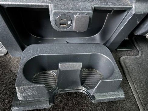 Used 2022 Ford F150 XLT image 30