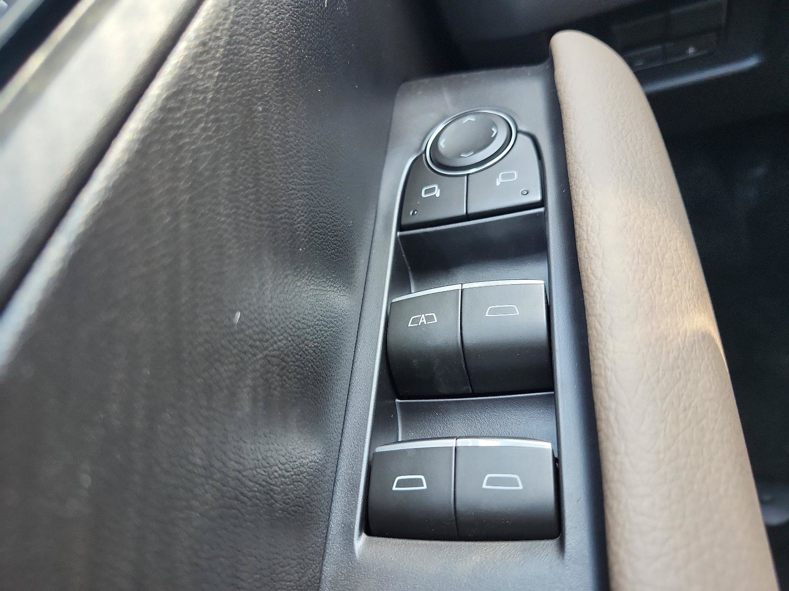Used 2026 GMC Canyon Denali AWD/4WD image 18