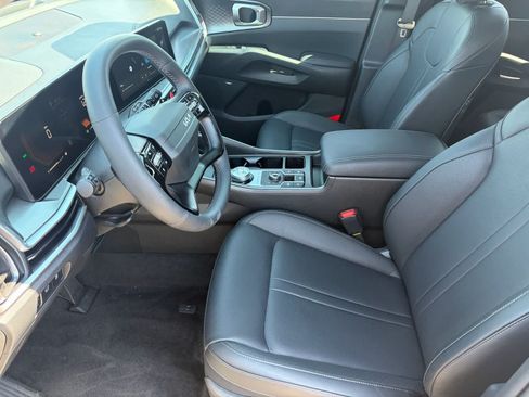 Used 2026 Kia Sorento EX w/ EX Premium Package AWD/4WD image 12