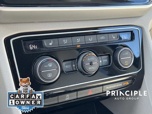 Used 2022 Volkswagen Atlas SE w/ Black Wheel Package image 25