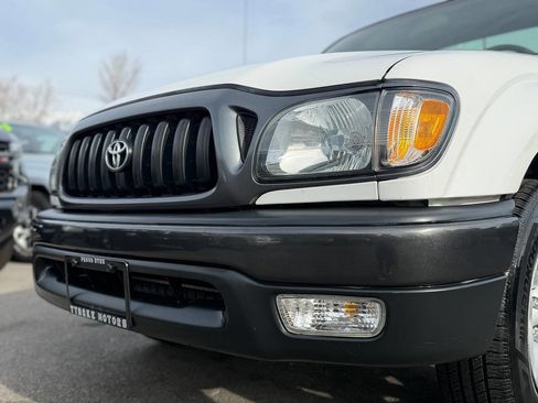Used 2004 Toyota Tacoma 2WD Regular Cab image 52