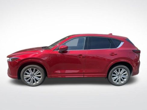 Used 2023 MAZDA CX-5 Signature AWD/4WD image 2