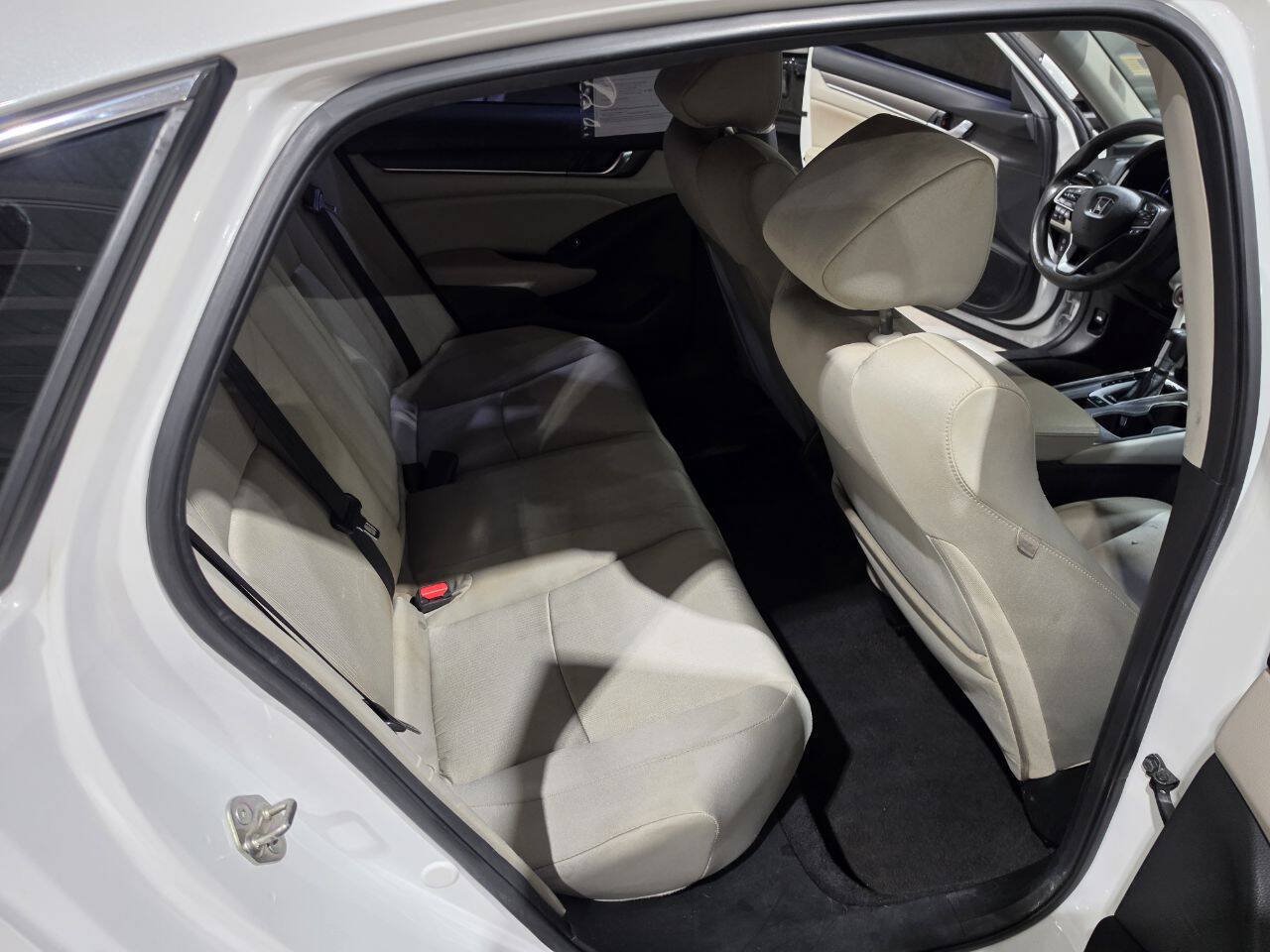 Used 2019 Honda Accord LX image 30