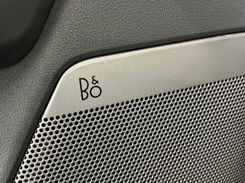 Used 2023 Ford F150 Lariat image 18