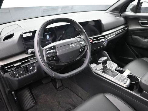 New 2026 Kia Sportage X-Line AWD/4WD image 13