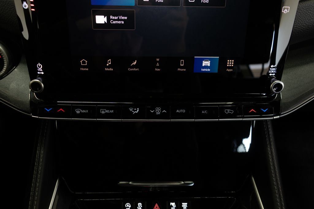 Used 2022 Jeep Wagoneer Series I AWD/4WD image 35