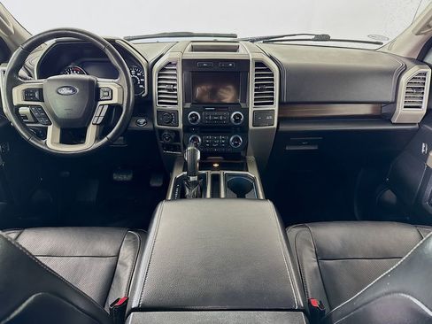 Used 2016 Ford F150 Lariat w/ Equipment Group 502A Luxury image 11