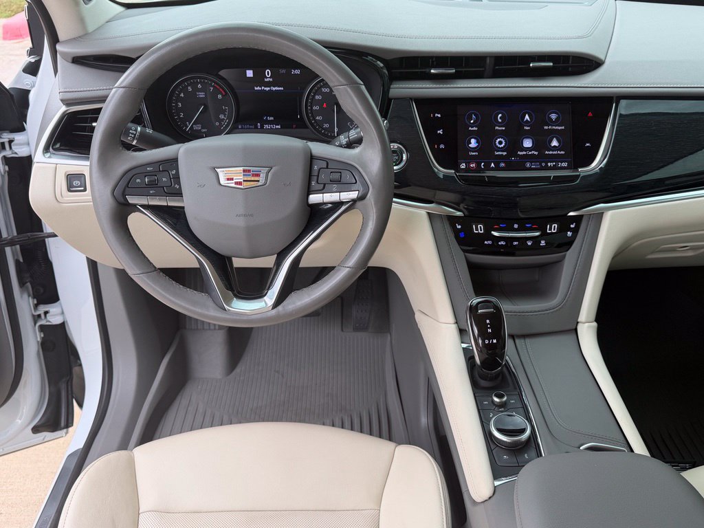 Used 2024 Cadillac XT6 Premium Luxury w/ Technology Package FWD image 21