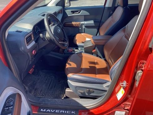 Used 2024 Ford Maverick Lariat w/ 4K Tow Package image 10