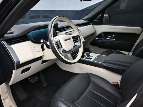 Used 2024 Land Rover Range Rover Autobiography AWD/4WD image 11