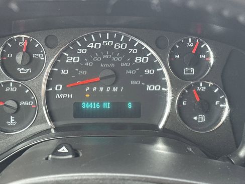 Used 2022 Chevrolet Express 2500 WT w/ Driver Convenience Package image 15