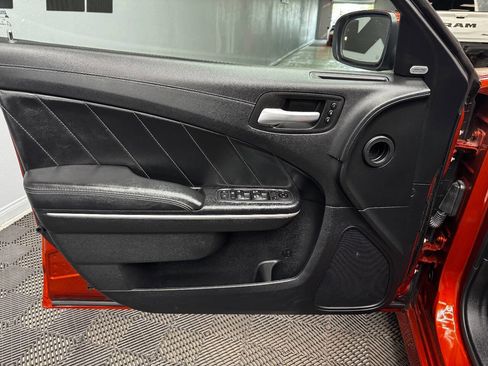 Used 2020 Dodge Charger R/T w/ Plus Group image 35