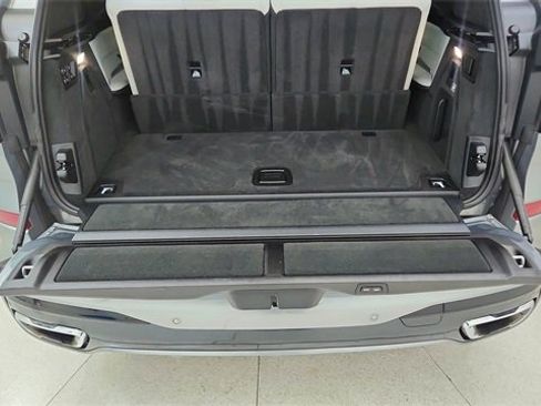 Used 2023 BMW X7 xDrive40i w/ M Sport Package image 14