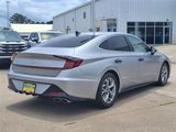 Used 2023 Hyundai Sonata SEL image 2