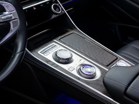 Used 2024 Genesis GV80 2.5T image 11