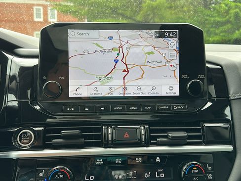 Certified 2023 Nissan Pathfinder Platinum image 19