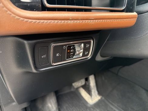 Used 2022 Lincoln Aviator Reserve w/ Equipment Group 201A image 16