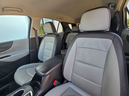 Used 2020 Chevrolet Equinox Premier FWD image 10