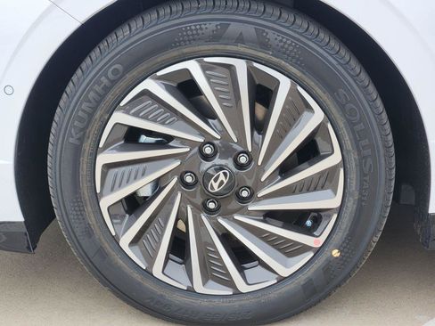 New 2026 Hyundai Sonata Limited image 7