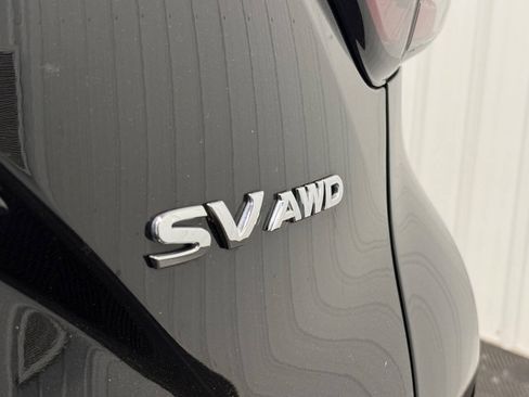 Used 2024 Nissan Murano SV AWD/4WD image 9