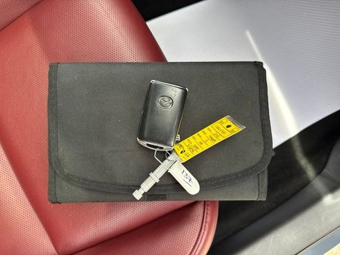 Used 2021 MAZDA MAZDA3 s FWD image 53