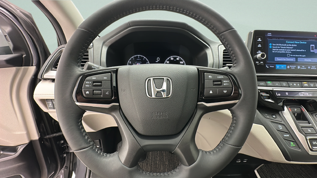 Used 2025 Honda Odyssey EX-L image 17