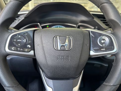 Used 2016 Honda Civic EX image 17