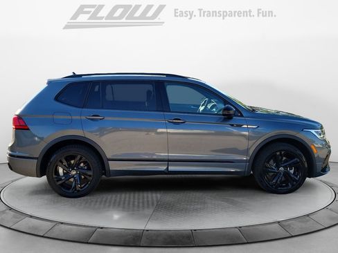 Certified 2023 Volkswagen Tiguan SE R-Line FWD image 10
