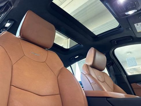 New 2026 Cadillac CT5 V w/ Platinum Package RWD image 16