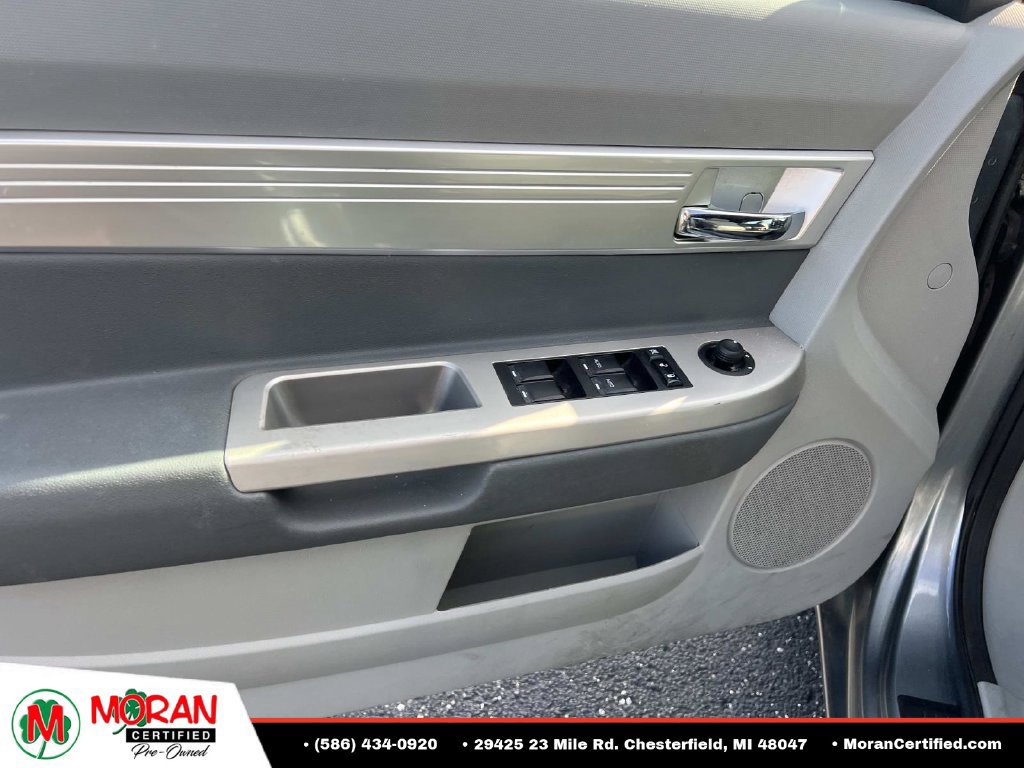 Used 2008 Chrysler Sebring Touring w/ Special Touring Group FWD image 12