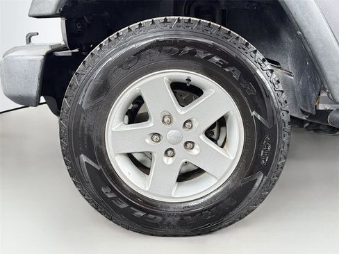 Used 2017 Jeep Wrangler Unlimited Sport w/ Quick Order Package 24S image 27