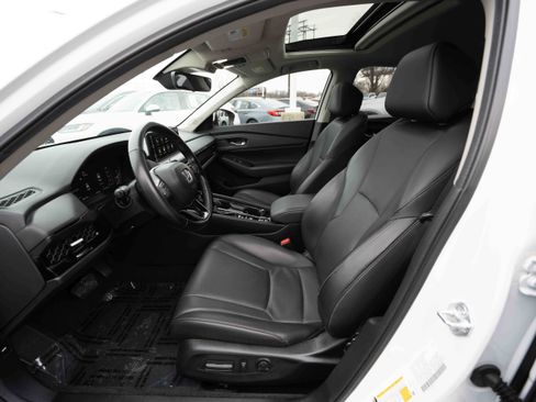 Used 2024 Honda Accord EX-L image 9